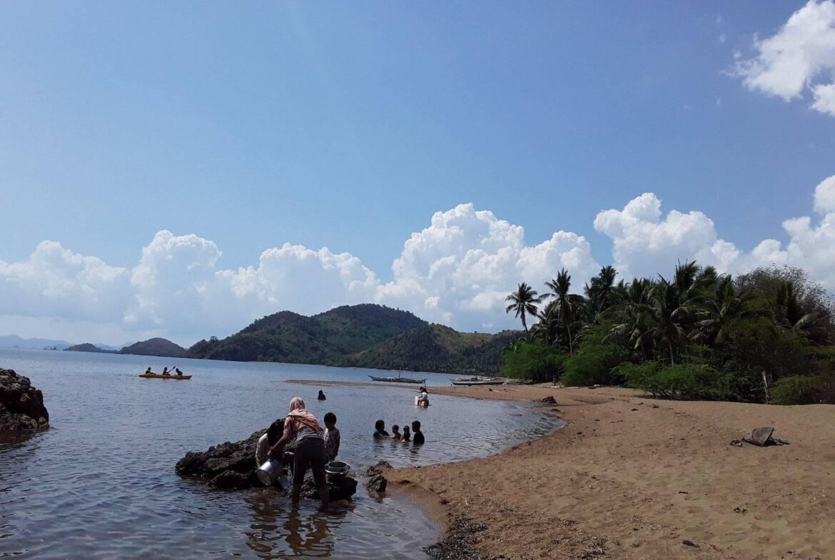Coron Cheey Palawan Beach Front Area