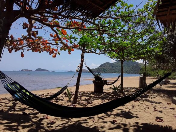 Coron Cheey Palawan Beach Front Hammock Area