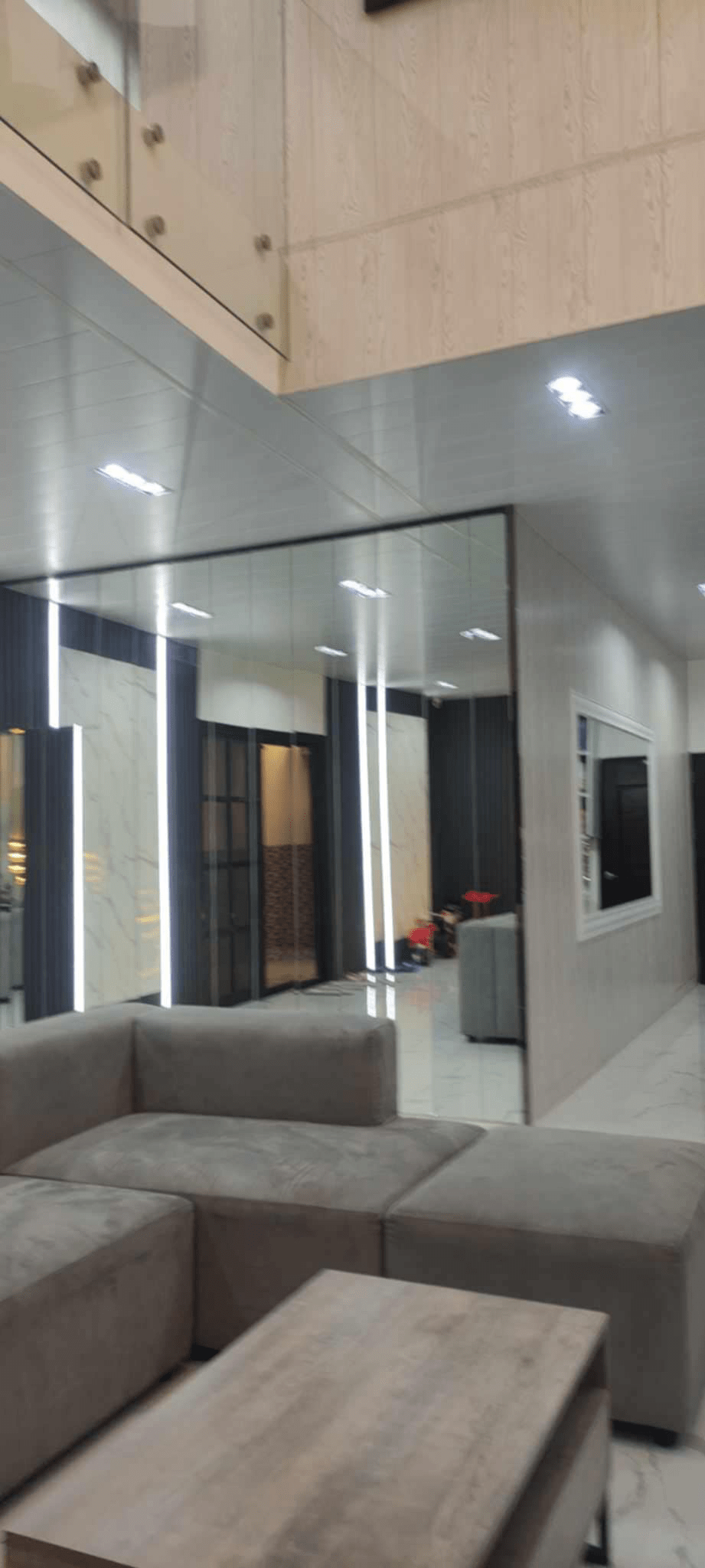 Luxurious Modern Contemporary House for Sale