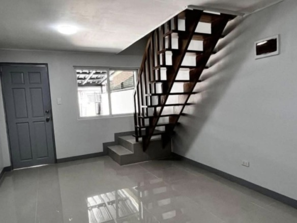 Xevera Bacolor Living Room