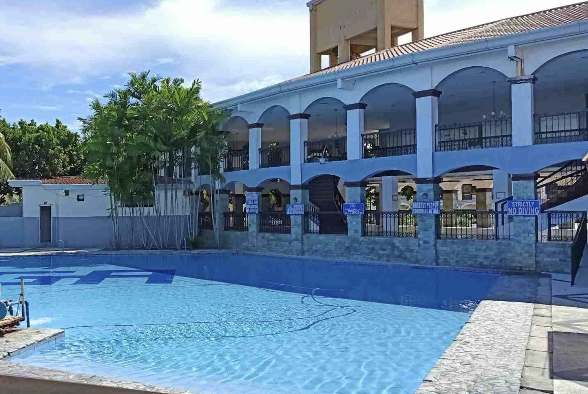 Xevera Bacolor Swimming Pool View 2
