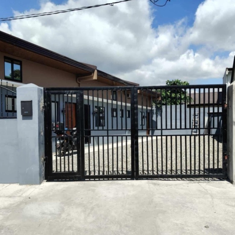 6 Unit Apartment Mabalacat Gate Entrance