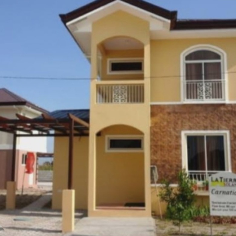 La Tierra Carnation model house Banlic Bacolor