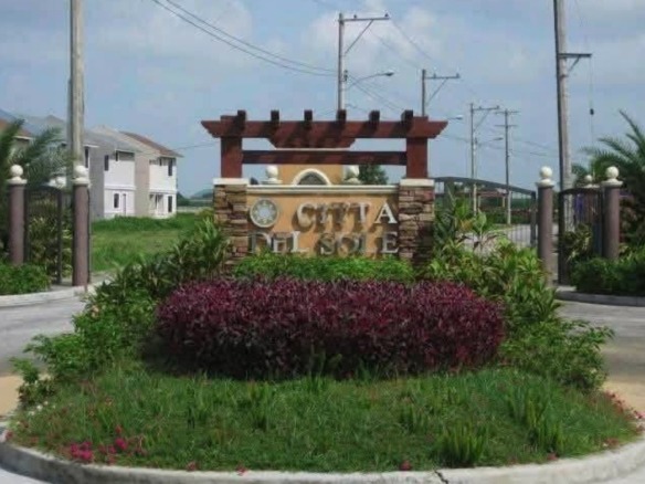Lot Citta Del Sole Phase 1 The Royal Residences Entrance Gate Calulut San Fernando Pampanga