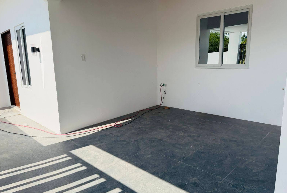 Savannah Phase 2: Semi-Furnished Modern Home in Angeles City